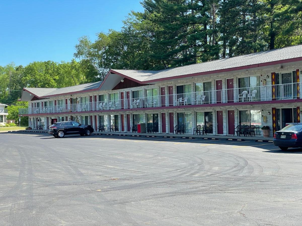 Trails End Motel Wisconsin Dells Exterior photo